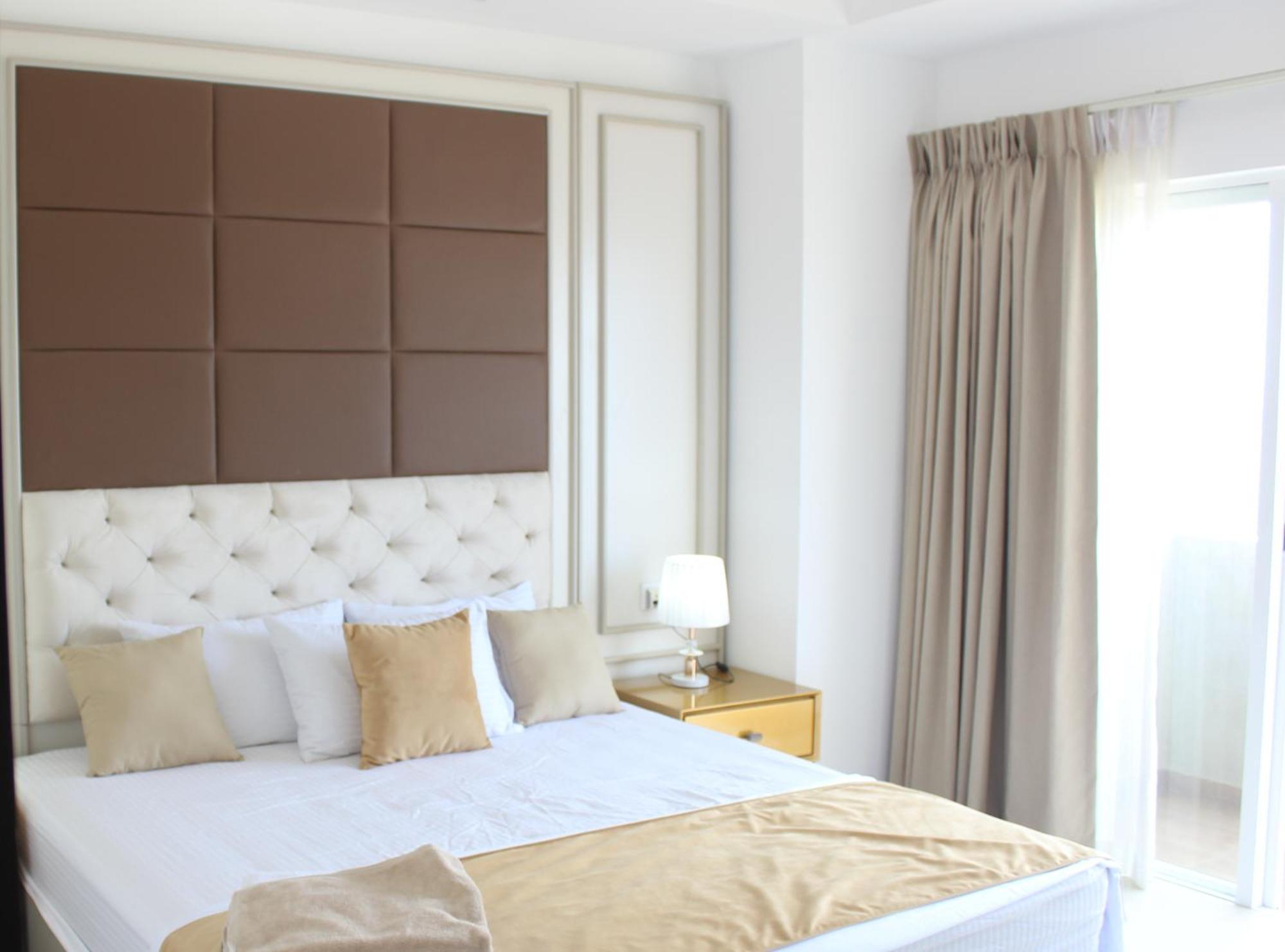 Ocean Breeze Sea View Luxury Apartments Негомбо Экстерьер фото